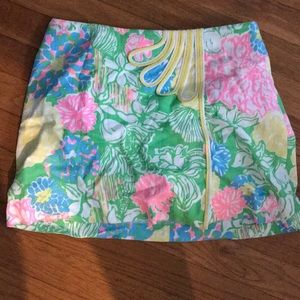 super chic mini skirt!